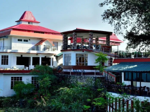 Dee Jay Hotel and Restaurant