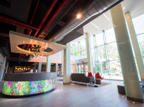 Aloft New York LaGuardia Airport