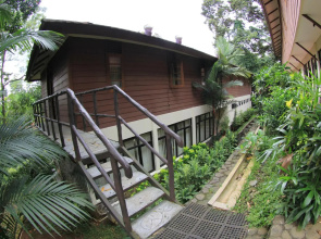 RedDoorz Resort @ Cimahpar Bogor