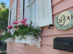 BIJOU, Boutique Inn