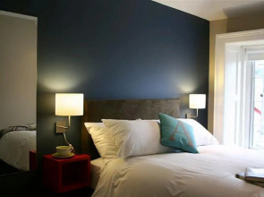 Adelphi Guesthouse
