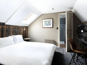 Publove The Rose & Crown