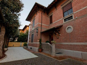 Hotel Pisa Tower