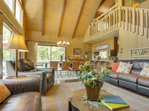 Lake Arrowhead Family Home w/ Game Room