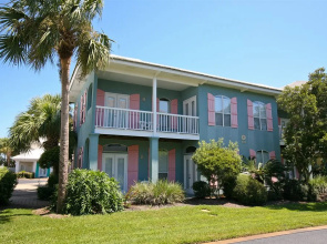 Emerald Shores by Wyndham Vacation Rentals