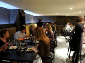 Antoinette Hotel Wimbledon