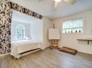 Arden Home w/ Private Hot Tub ~ 17 Mi to Asheville