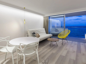 Sud Ibiza Suites
