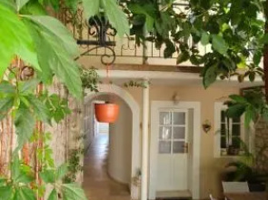 Lux Apartments