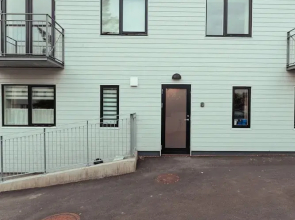 Charming Central Tórshavn Retreat - 2Br Apartment