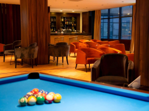 Ramada Hotel & Suites by Wyndham Erbil 32 Park