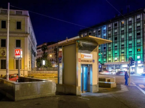 In Roma Vale & Hillary Colosseo