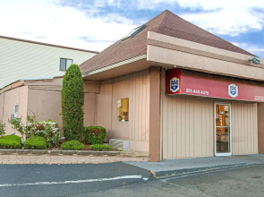 Knights Inn South Hackensack