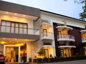 Nat Nat Homestay