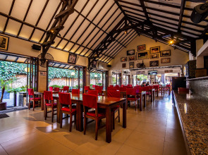 Yulia Beach Inn Kuta