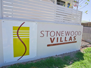 Stonewood Villas