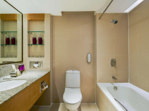 Grand Mercure Bangkok Atrium