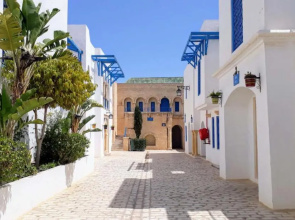 Ethnic Appartment Near The Beach