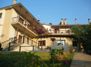Oreades Hotel