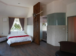 Sun Sweet House