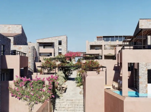 Volta Seaside Boutique Hotel