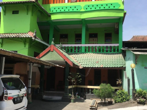 Hotel Trias Parangtritis