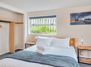 Sunny Three Bedroom Pakuranga Delight