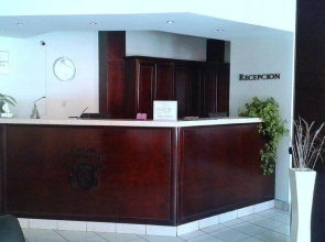 Hotel Grand Colonial