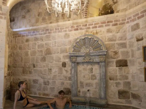 Elika Cave Suites & Spa