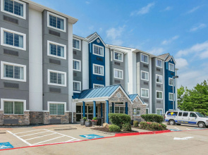Microtel Inn & Suites by Wyndham Austin Airport