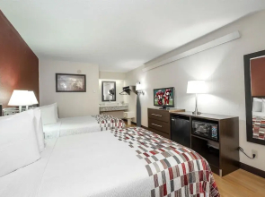 Red Roof Inn Peoria