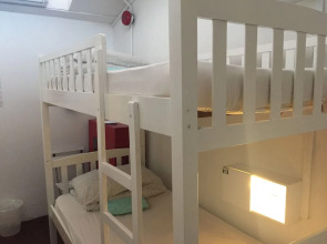 Royal Hostel Singapore