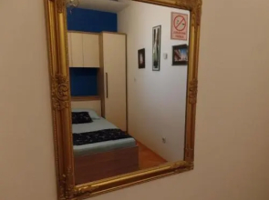 Apartment 4M