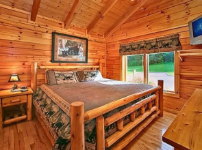 Skinny Dippin 2 Bedroom Cabin
