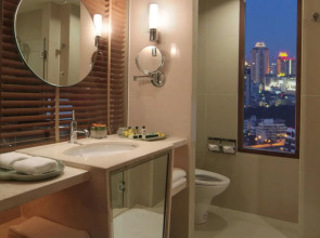 Courtyard by Marriott Bangkok