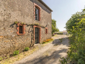 Gite Typique Au Cœur de Monnieres, Proche Sevre, Jardin Privatif, Wifi, Ideal Pour Peche Et Rando - Fr-1-306-985