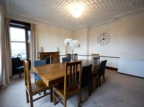 Springfield Guest House