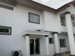 D Avalon Suites