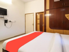 Zaina Guest House by OYO Rooms