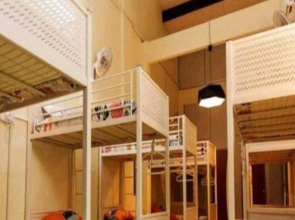 Vloft Backpackers Hostel