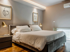 Ferrini Home Residence 150