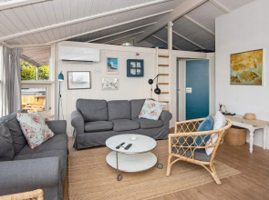 Cozy Holiday Home in Ebeltoft near Sea