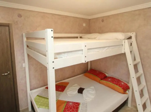 Villa Jasmine floor 2