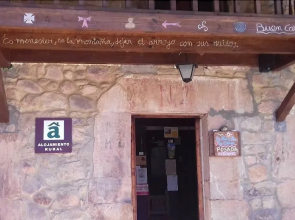 Posada La Escuela de Cicera