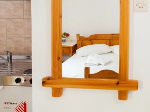 Paradeisos Double Room 3