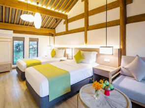 LUX* Tea Horse Road Peach Valley