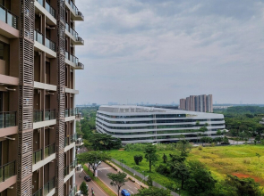 Minimalist Studio Room At Sky House Bsd Apartment