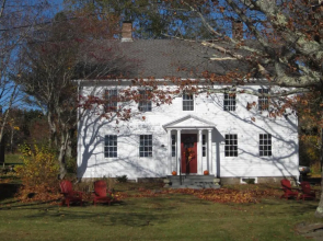 Grand Oak Manor Bed & Breakfast