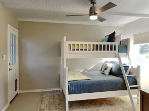 Little Bay House by Miss Kitty’s
