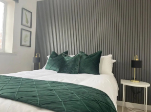 Grand Station Suite